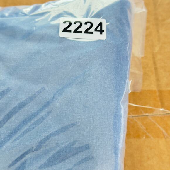 L.L. Bean Classic Fit Chino Cargo Pant W33 L30 Item 301315 Blue Tropic Weight - Picture 13 of 13